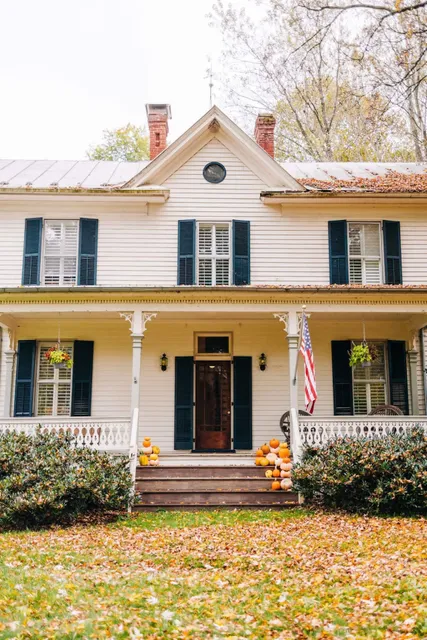 The Inn at Lost River