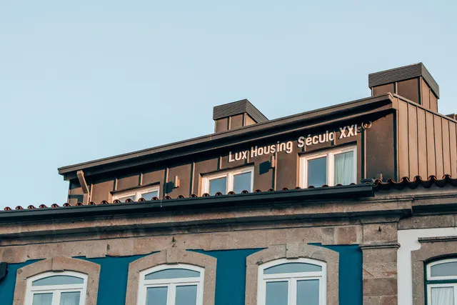 Lux Housing Século XXI