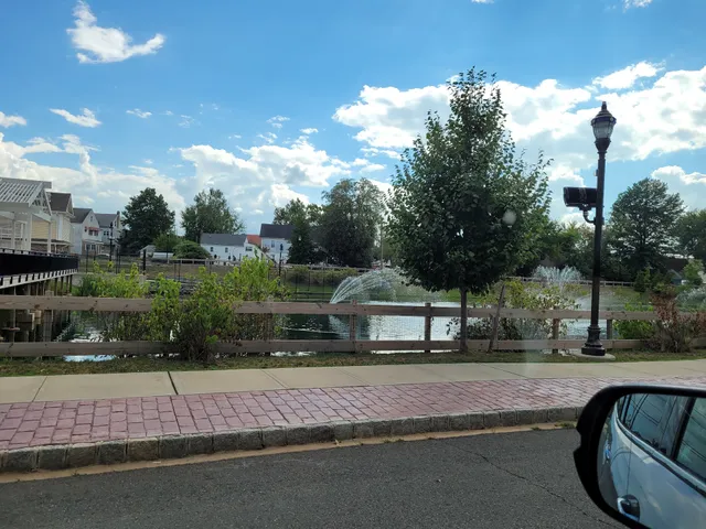 Noe Street Waterfall Park