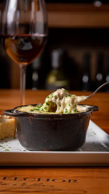 Vinoteca Adega de Comer