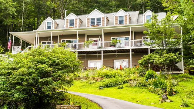 Bald Mountain House at the Wolf Laurel Resort