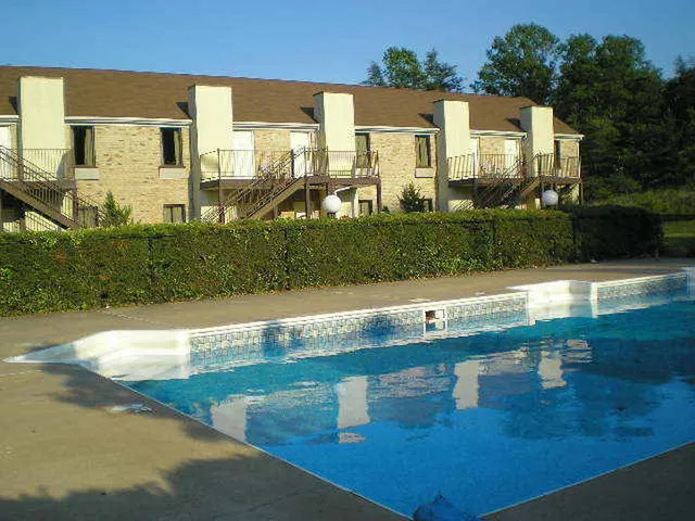 Dunning Mills Inn- Nationwide Suites