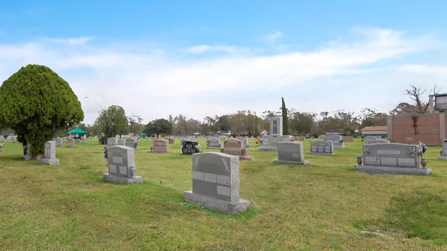 Golden Gate Cemetery