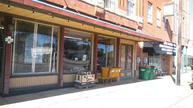 Pint and Barrel Drafthouse