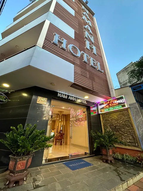 Khách sạn Nam Anh
