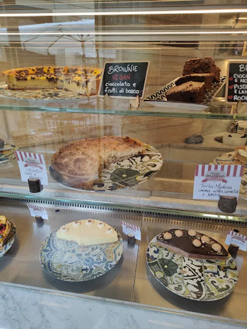 Torteria Berlicabarbis - Via Carlo Alberto