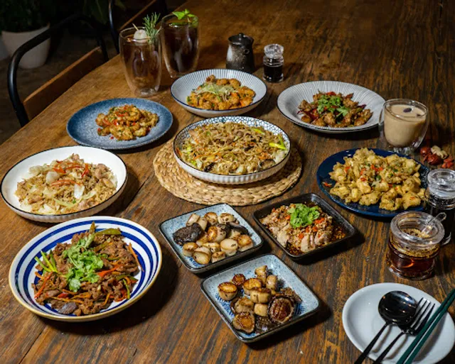 Ugly Woo Kitchen - Asian Fusion and Dumplings