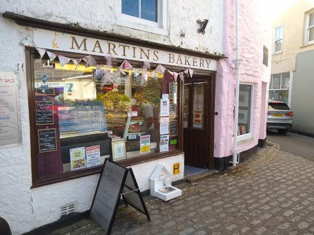 Martins Bakery