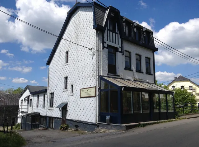 Francorchamps Guest House : chambres avec jacuzzi, Ardennes Verviers Liège Ardennes