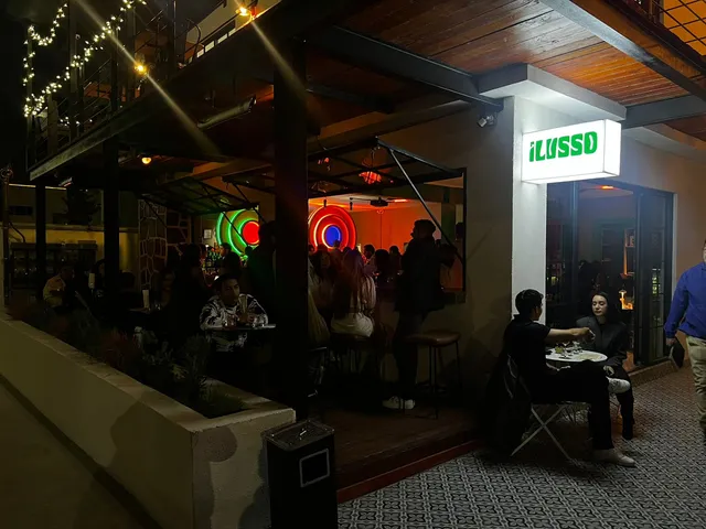 Ilusso Cocktail House