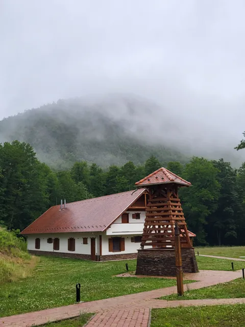 Rostallói Ökotudatos Nevelési Központ