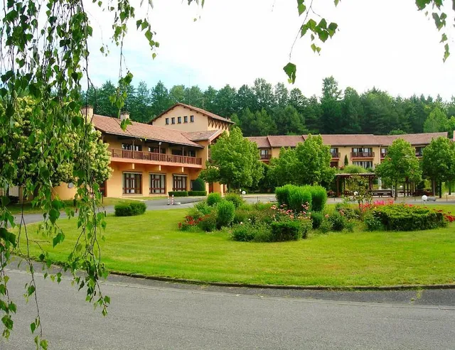 Village De Vacances La Chataigneraie Et Spa