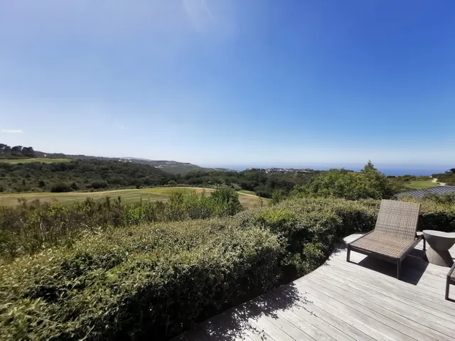 PEZULA PRIVATE RESIDENCE CLUB