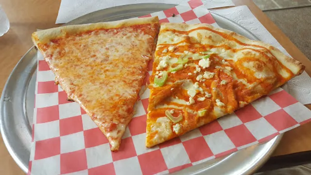 Slices Pizza & Italian Kitchen