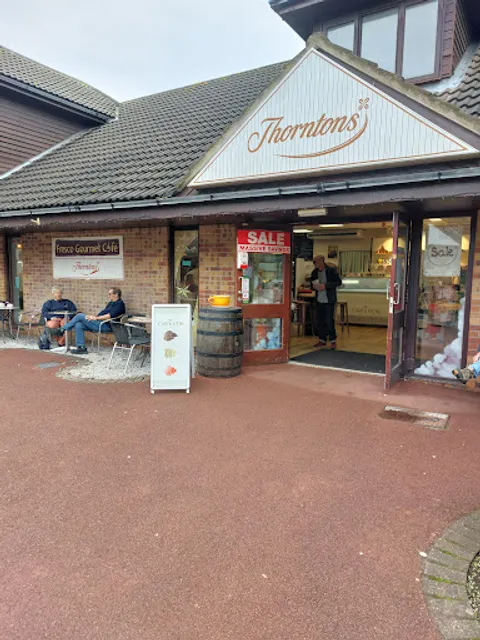 Fresco Gourmet Cafe & Thorntons