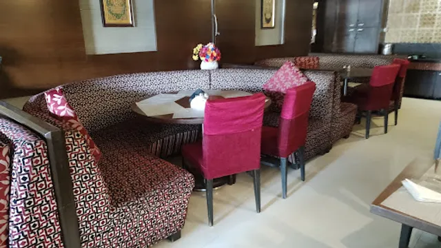 Divya Sagar Food Plaza