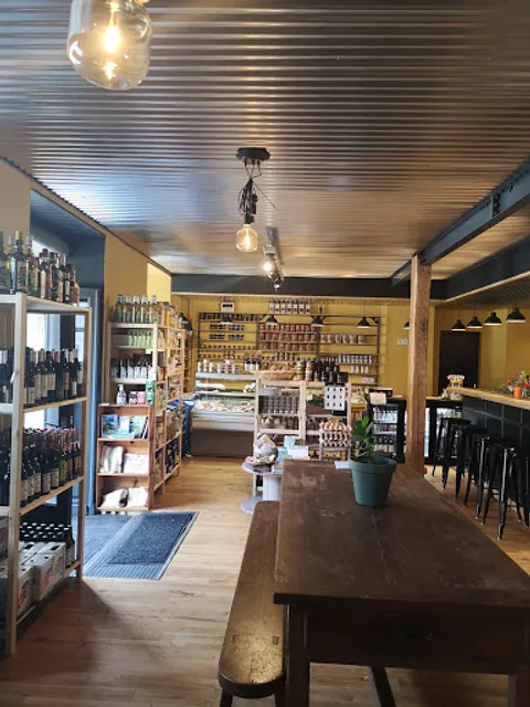 Le Chaudron caf'épicerie resto Saint Jacques des Blats