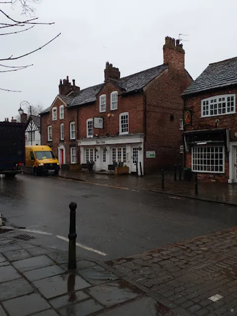 Bacchus Restaurant & Champagne Bar