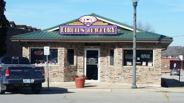 Eircil's Jewelry Store