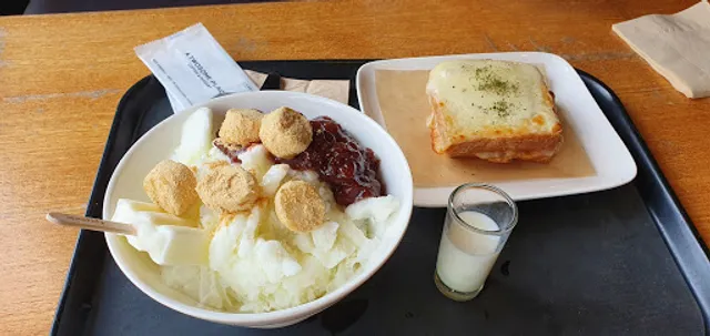 투썸플레이스 우장산역점