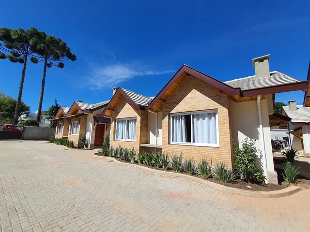 Chalés Estilo de Campos