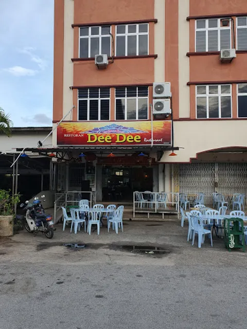 Dee Dee restaurant