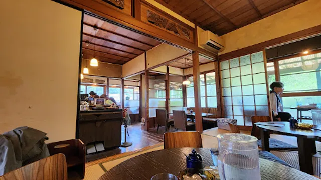 Cafe Salon Nakaoku