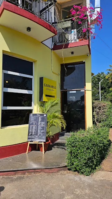 Caravela Cafe And Bistro