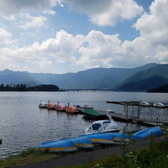 Lake Kawaguchi Free Parking