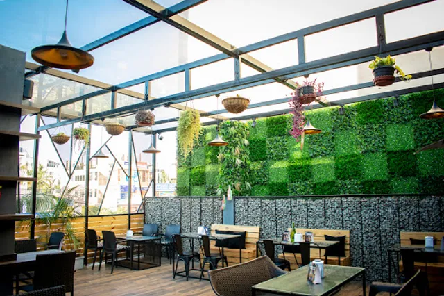 Dr Sheesha - Marahathalli