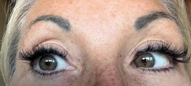 LASHBAR La Jolla | San Diego Eyelash Extensions & Keratin Lash Lift