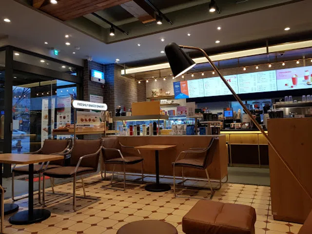 투썸플레이스 대전용전DT점