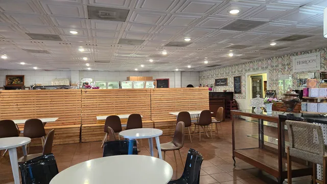 Heirloom Cafe & Market