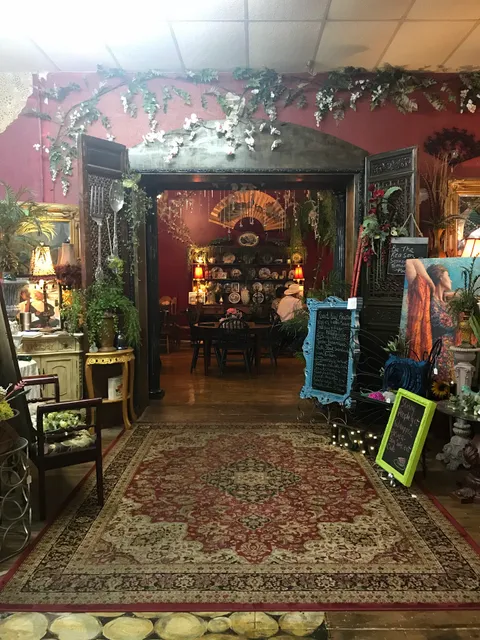 Emily's Tearoom & Bakery