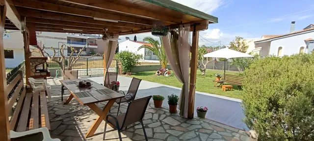 Politakis Apartments