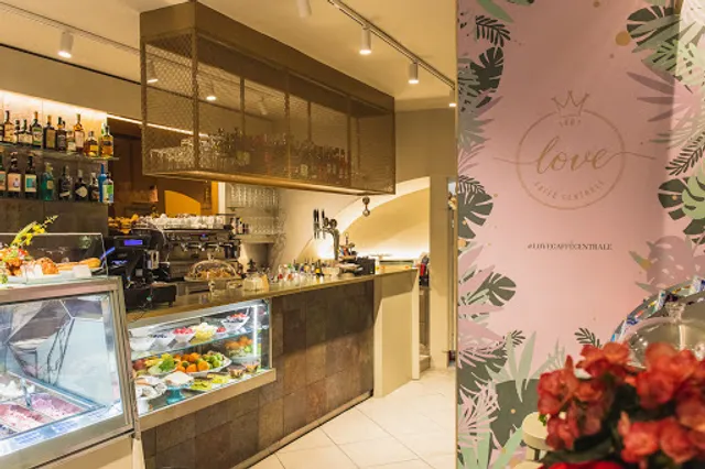 Love Caffè Centrale - Sirolo