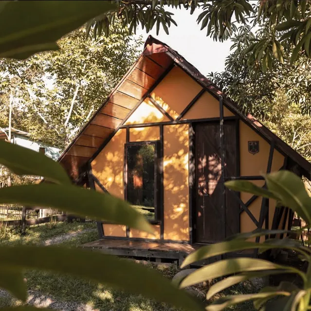 Redwood | Cabañanas Lodge