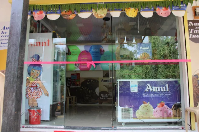 AMUL ICECREAM PARLOUR (BALAJI FOODS)
