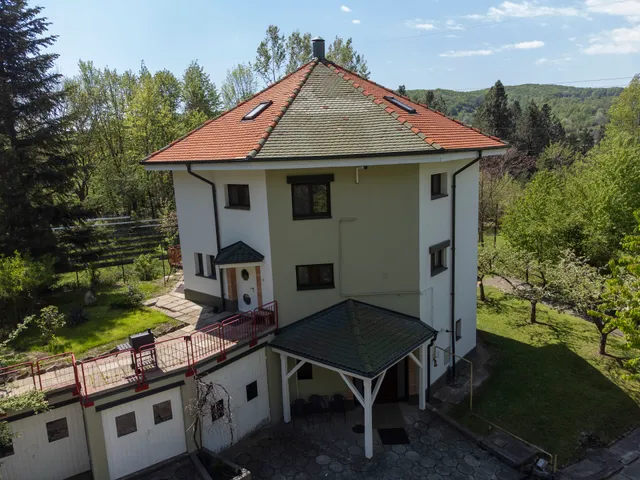 Villa OCTOGON Câmpina