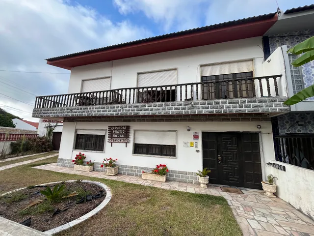 Offshore Rustic House