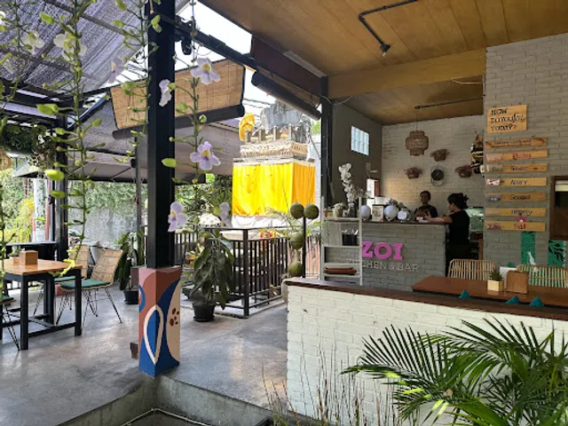 ZOI BREAKFAST LUNCH - GRILL SEAFOOD & PIZZA