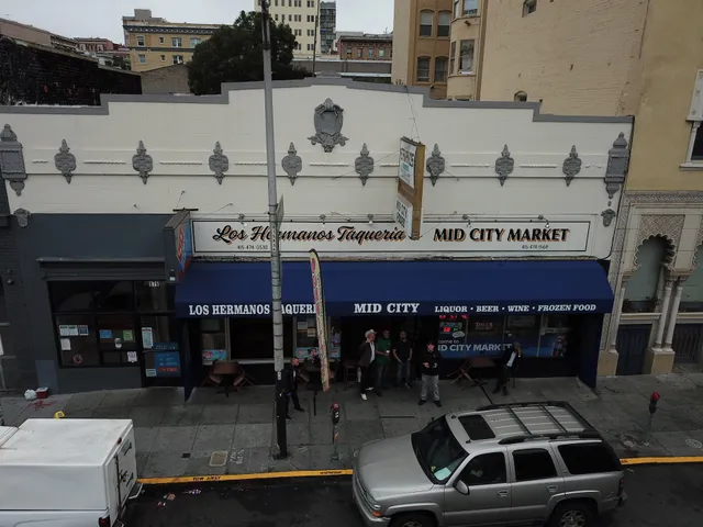 Mid City Market & Deli