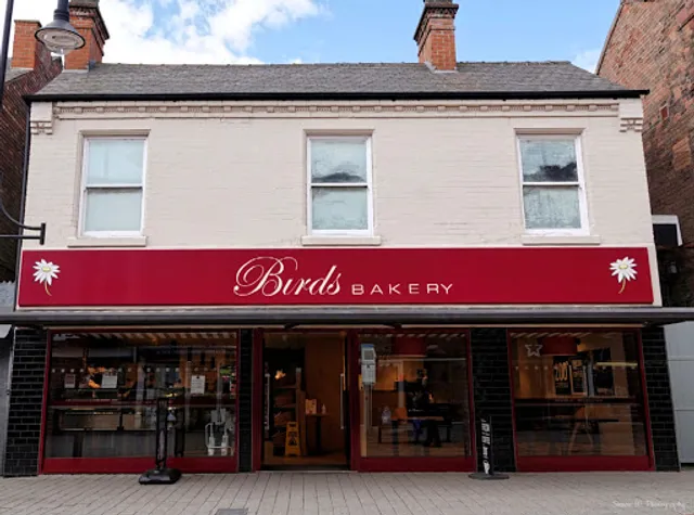 Birds Bakery in Arnold