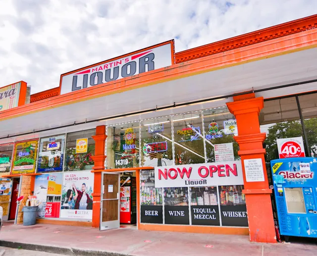 Martins Liquor