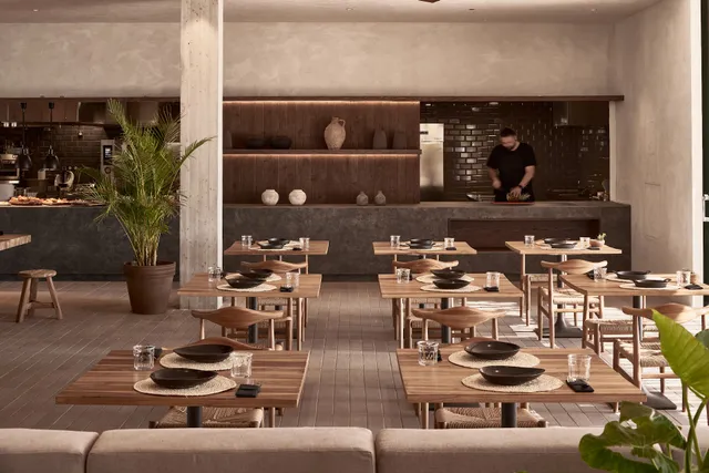 Mazimas by Theros Restaurant