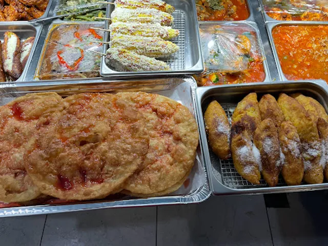 El Buen Sabor Hondureño Deli Restaurant