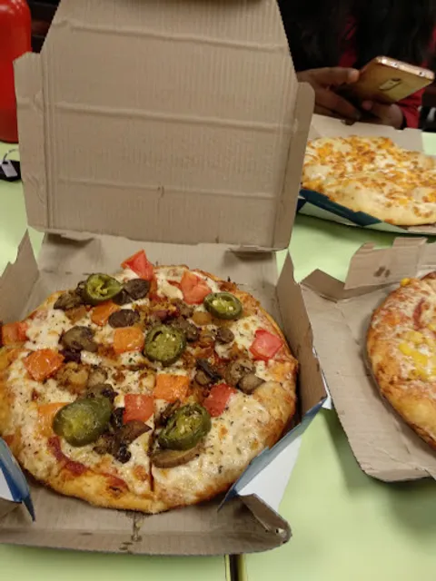 Domino's Pizza | Kasarwadi, Pimpri-Chinchwad