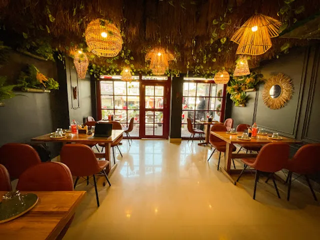 TribeTown Kitchen - Naga Restaurant / Kitchen