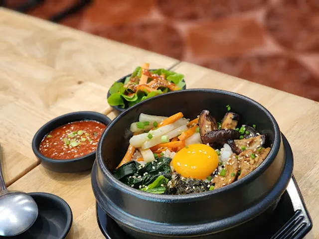 ไก่เกาหลี อูรี ชิกเก้นท์ 우리 치킨 หาดใหญ่