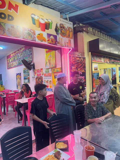 Restaurant Putri Tomyam Station
